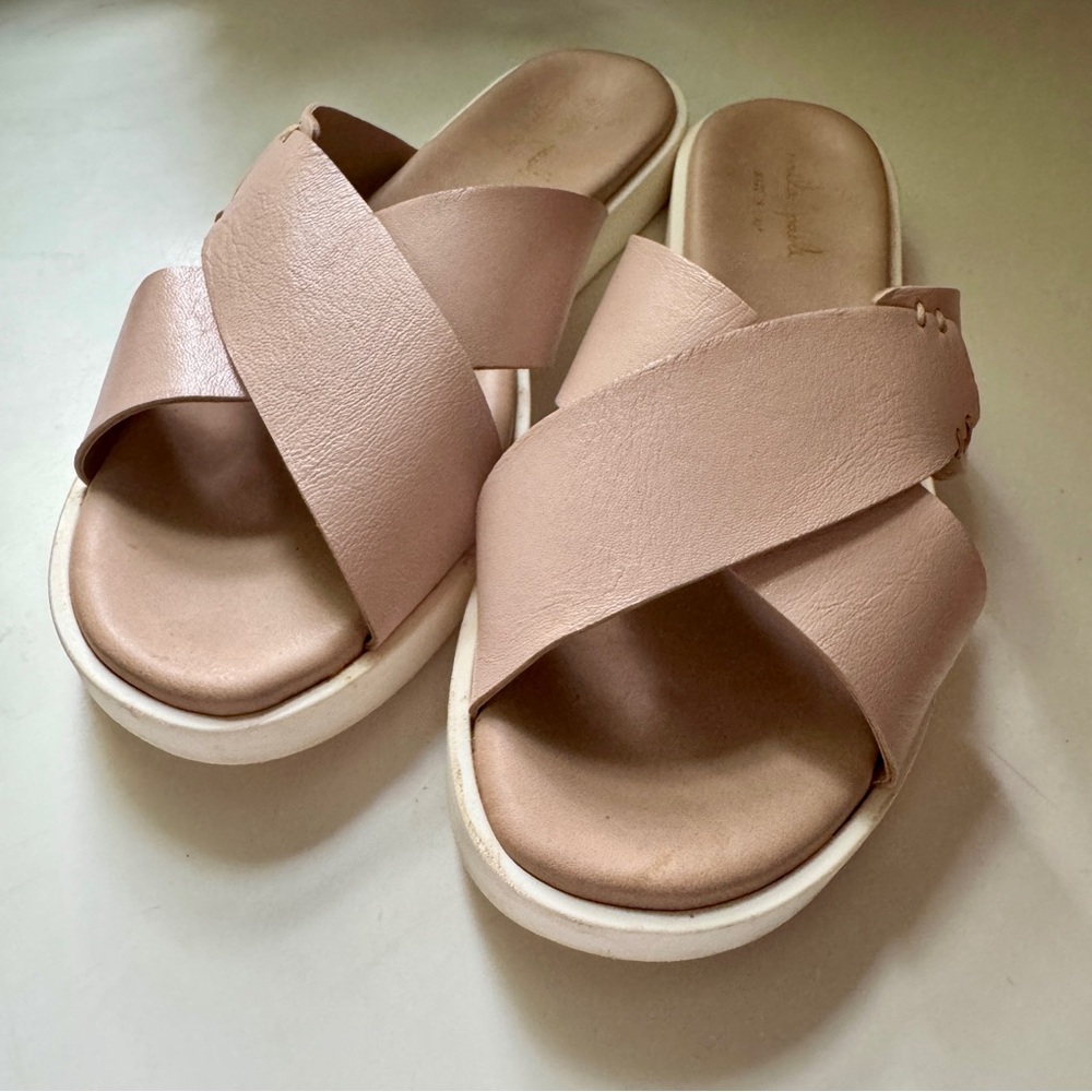 Mila Paoli Blush Pink Crisscross Slide Sandals